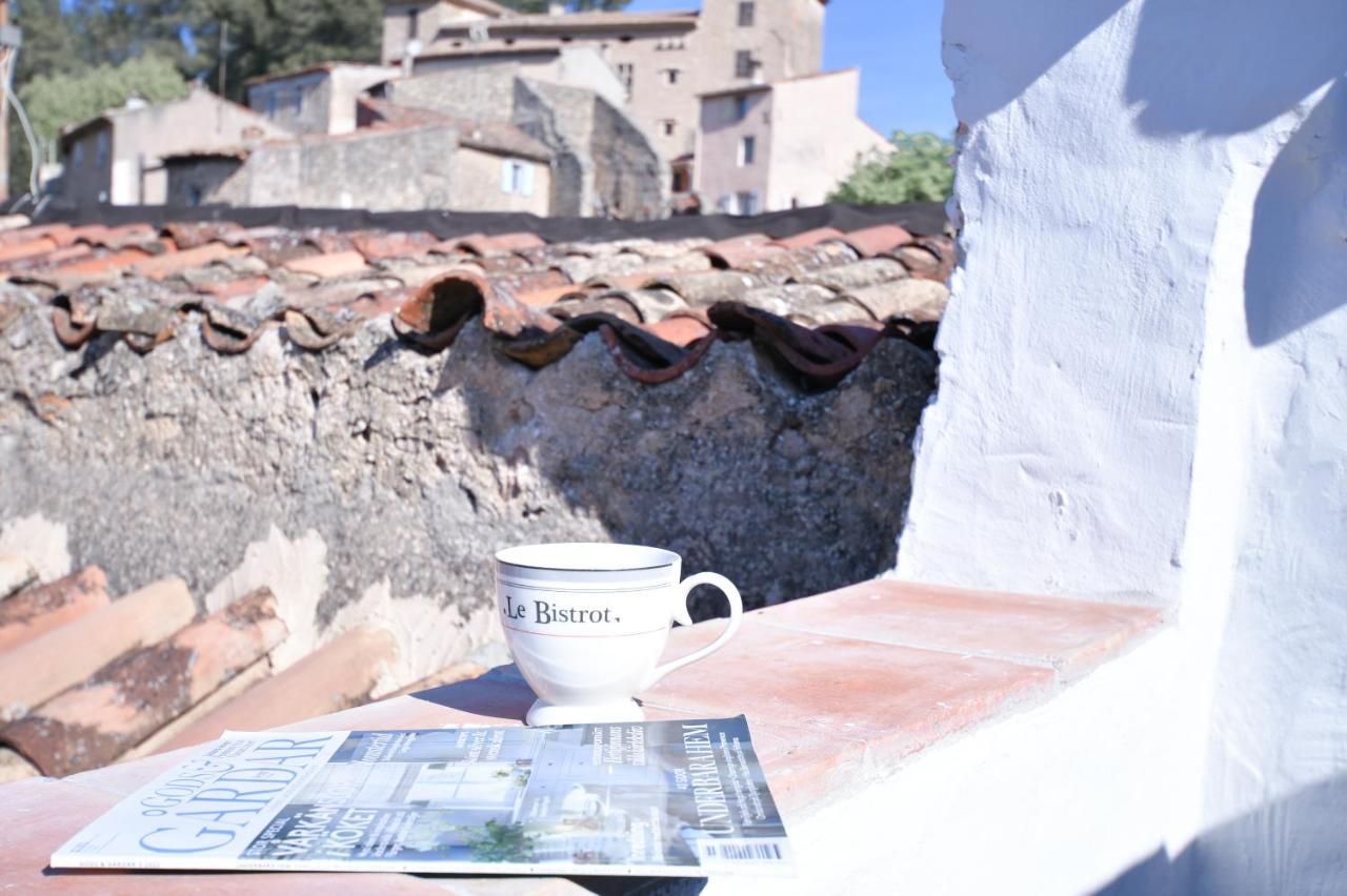Bed and Breakfast La Cachette Du Comte Montfort-sur-Argens Esterno foto