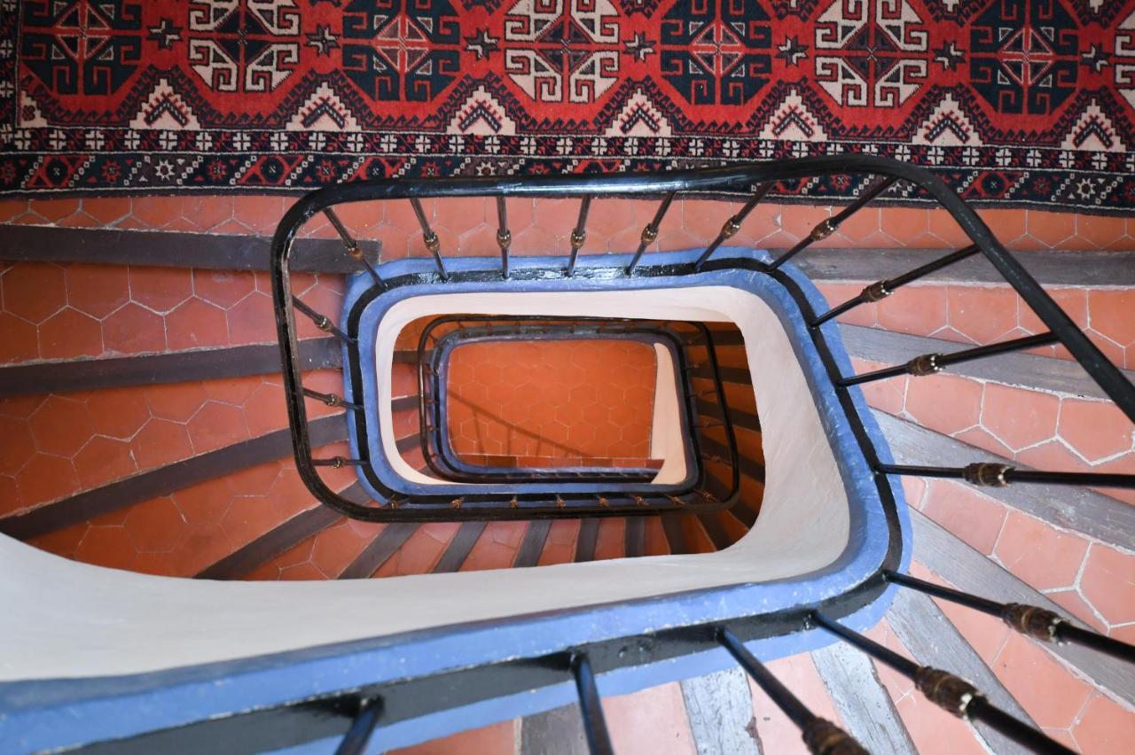 Bed and Breakfast La Cachette Du Comte Montfort-sur-Argens Esterno foto