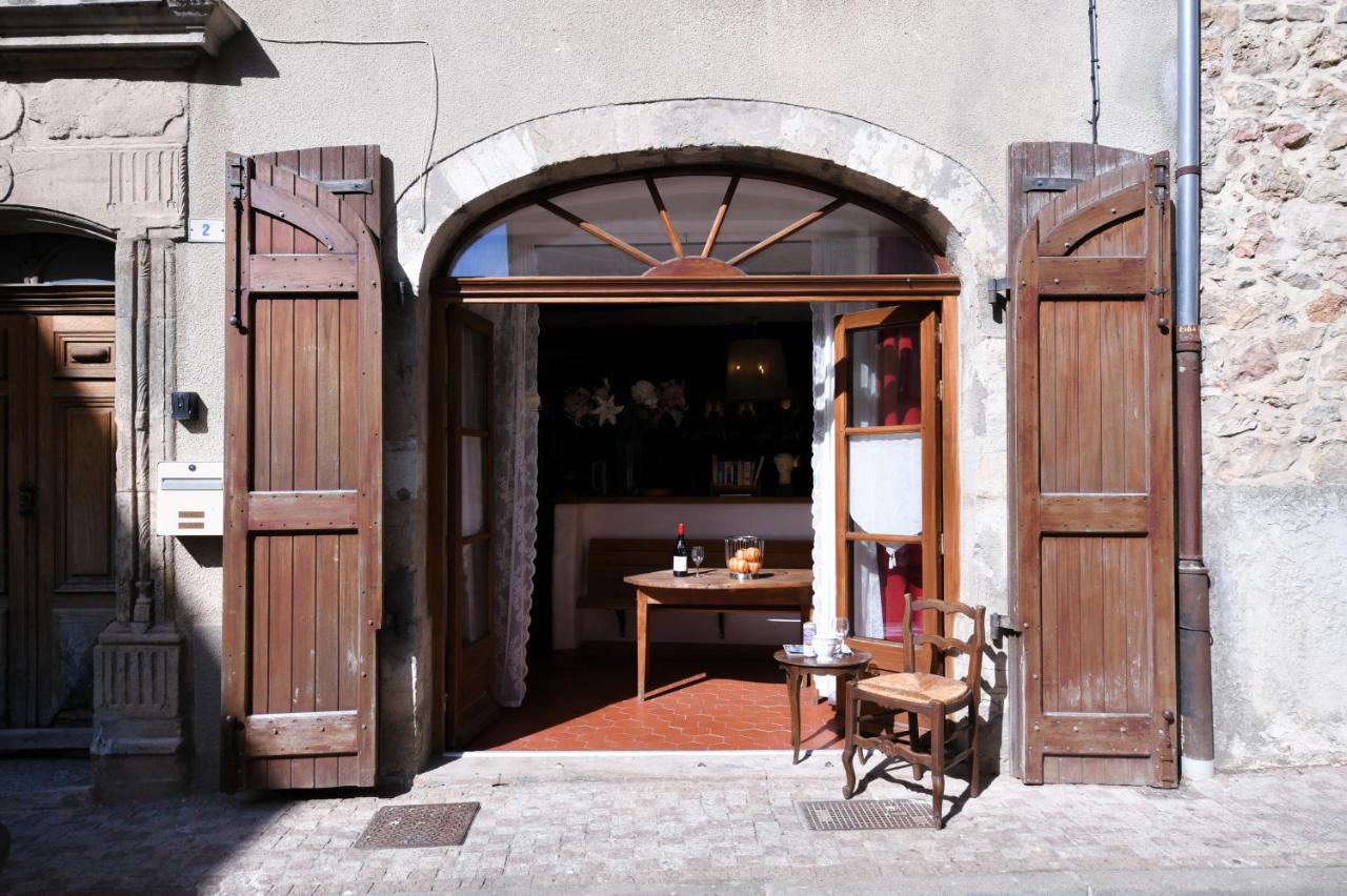 Bed and Breakfast La Cachette Du Comte Montfort-sur-Argens Esterno foto