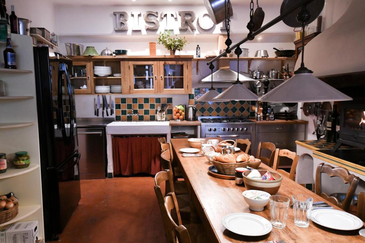 Bed and Breakfast La Cachette Du Comte Montfort-sur-Argens Esterno foto