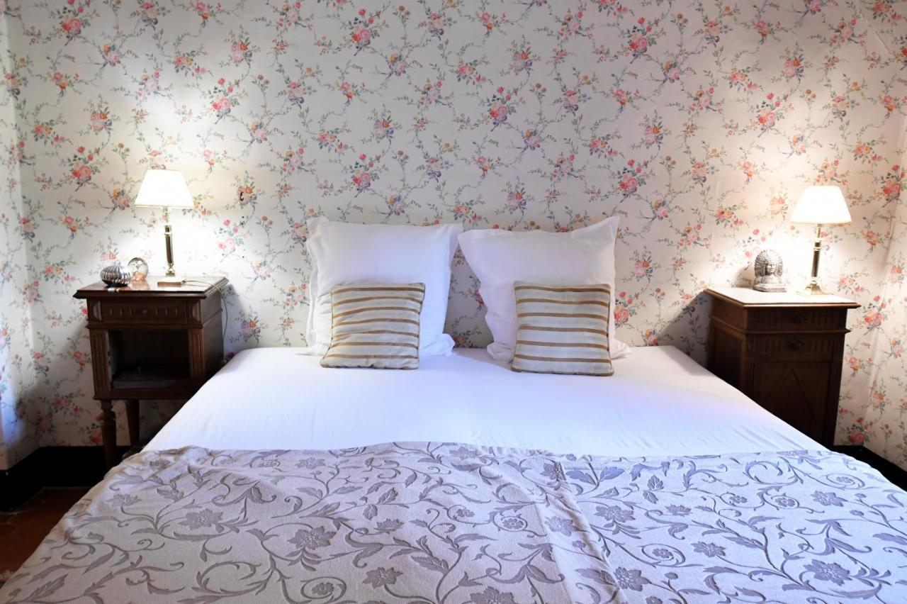 Bed and Breakfast La Cachette Du Comte Montfort-sur-Argens Esterno foto