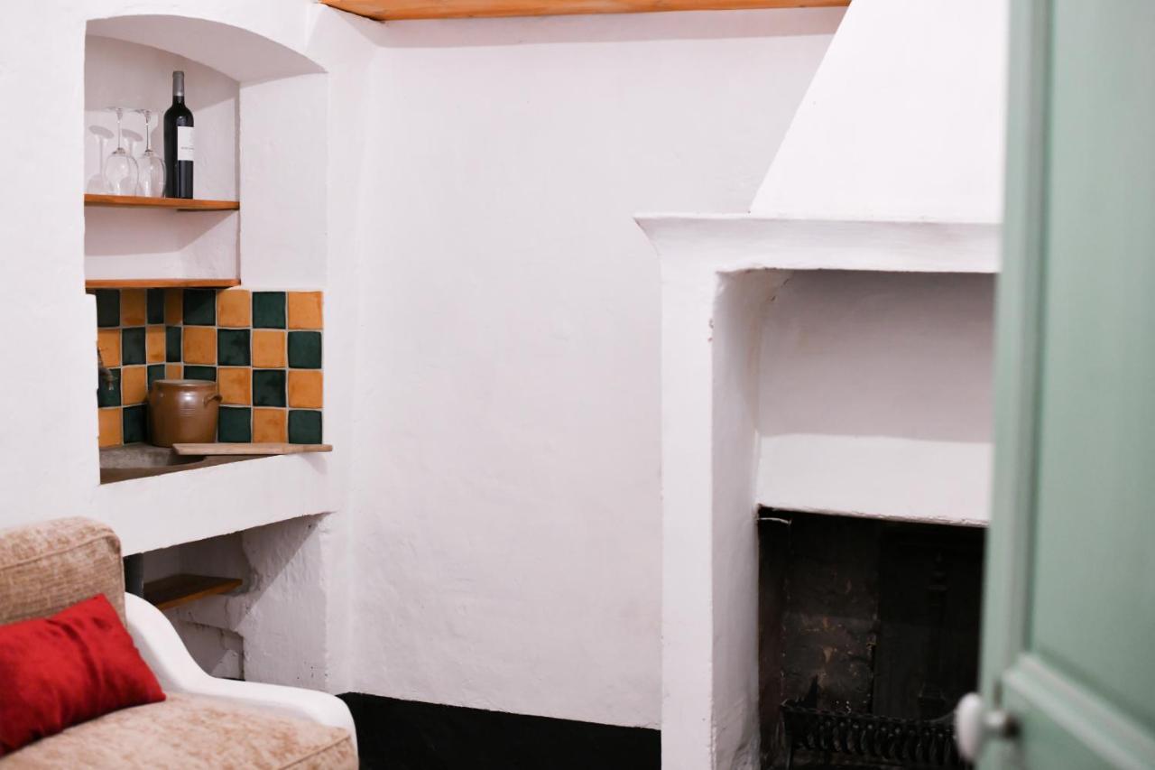 Bed and Breakfast La Cachette Du Comte Montfort-sur-Argens Esterno foto