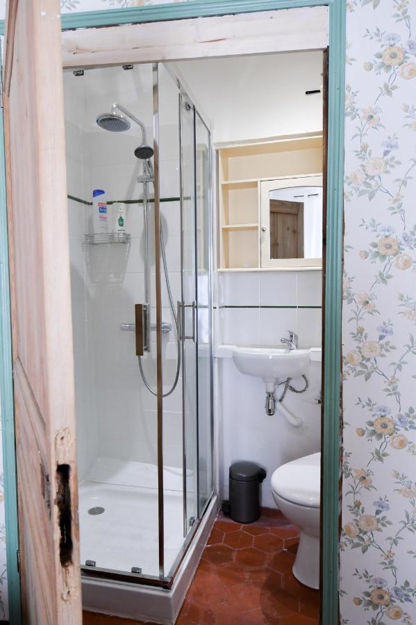 Bed and Breakfast La Cachette Du Comte Montfort-sur-Argens Esterno foto